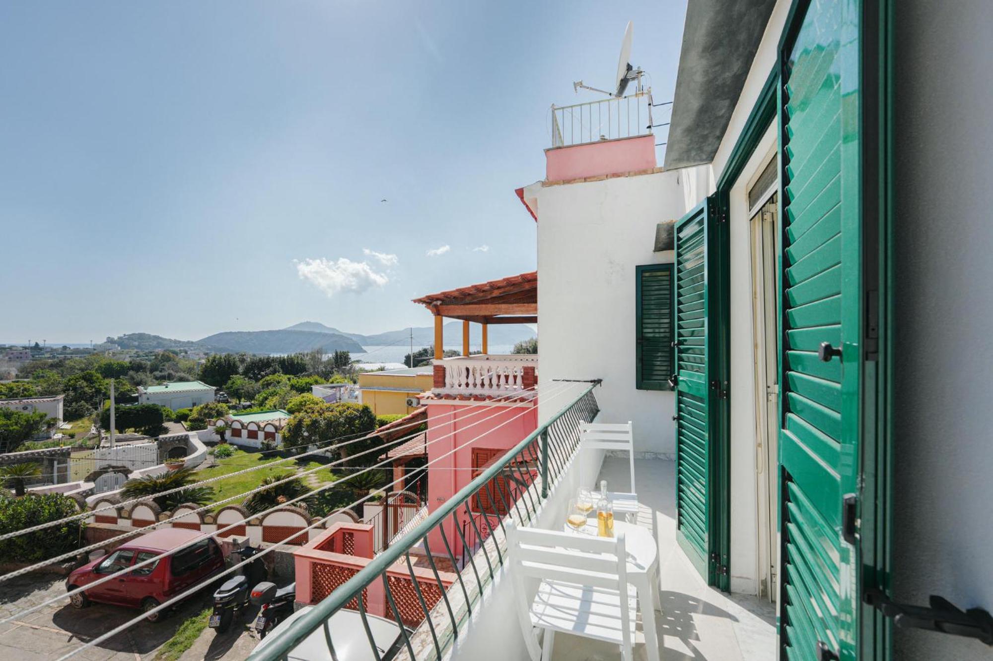 Da Letizia Casa Vacanze A Procida Exterior foto